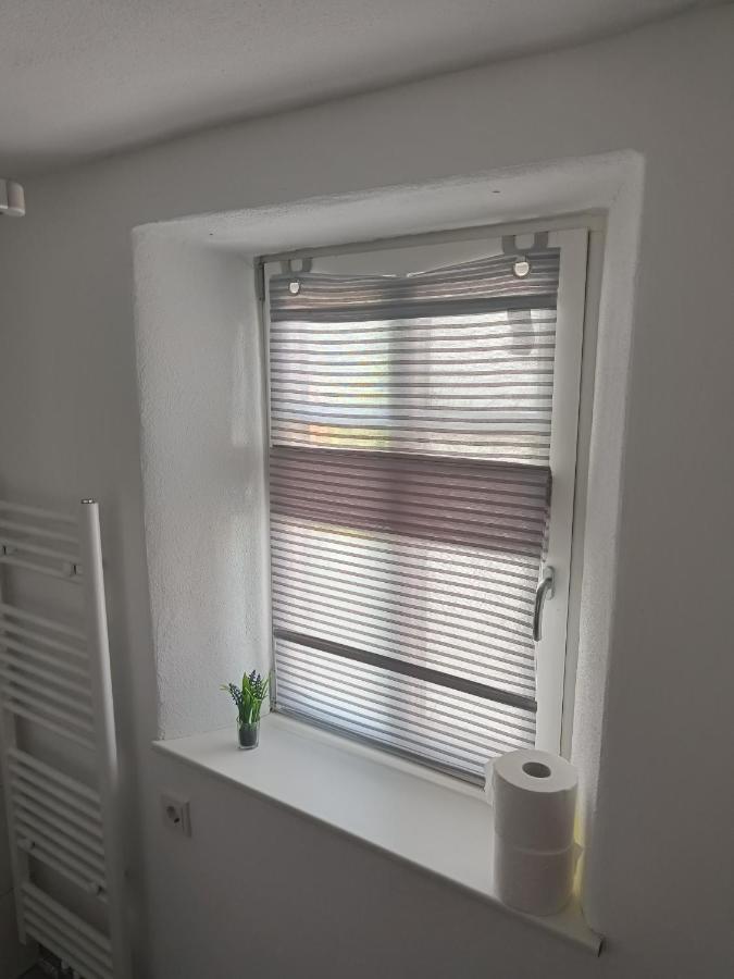 Apartments & Moeblierte Zimmer In Kahl Am Main, Kontaktloser Self Check-In, W-Lan, Schreibtisch, Duschbad, Kuechenzeile, Pkw-Plaetze 외부 사진