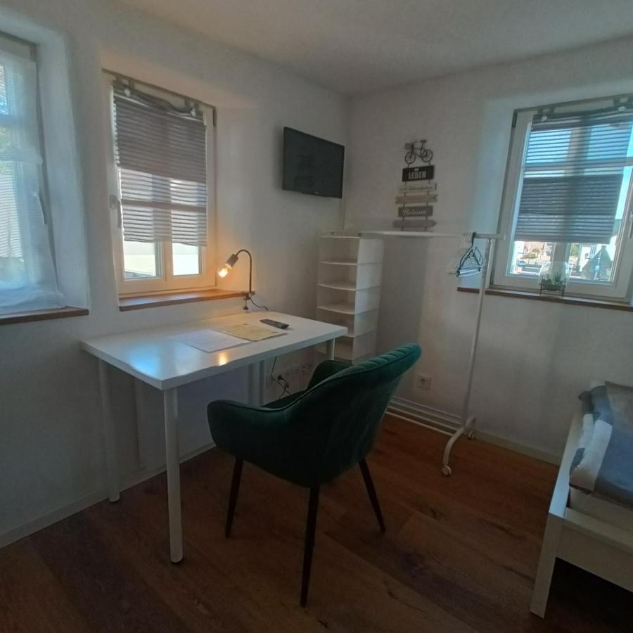 Apartments & Moeblierte Zimmer In Kahl Am Main, Kontaktloser Self Check-In, W-Lan, Schreibtisch, Duschbad, Kuechenzeile, Pkw-Plaetze 외부 사진