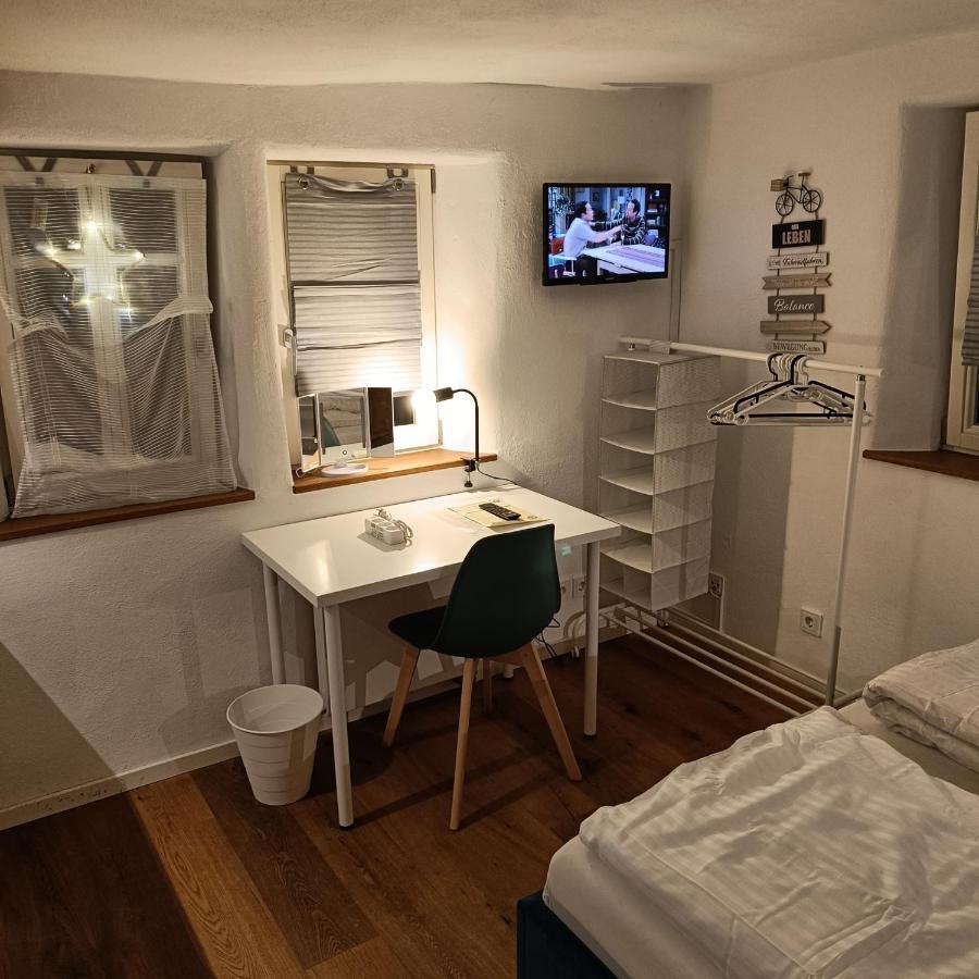 Apartments & Moeblierte Zimmer In Kahl Am Main, Kontaktloser Self Check-In, W-Lan, Schreibtisch, Duschbad, Kuechenzeile, Pkw-Plaetze 외부 사진
