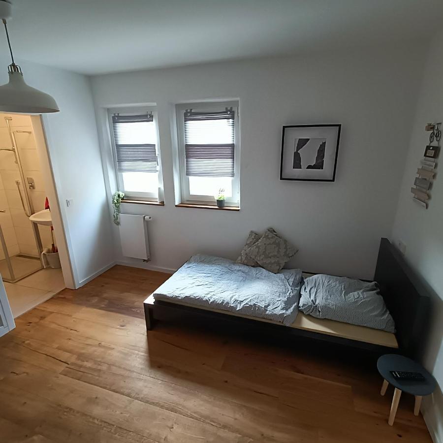 Apartments & Moeblierte Zimmer In Kahl Am Main, Kontaktloser Self Check-In, W-Lan, Schreibtisch, Duschbad, Kuechenzeile, Pkw-Plaetze 외부 사진